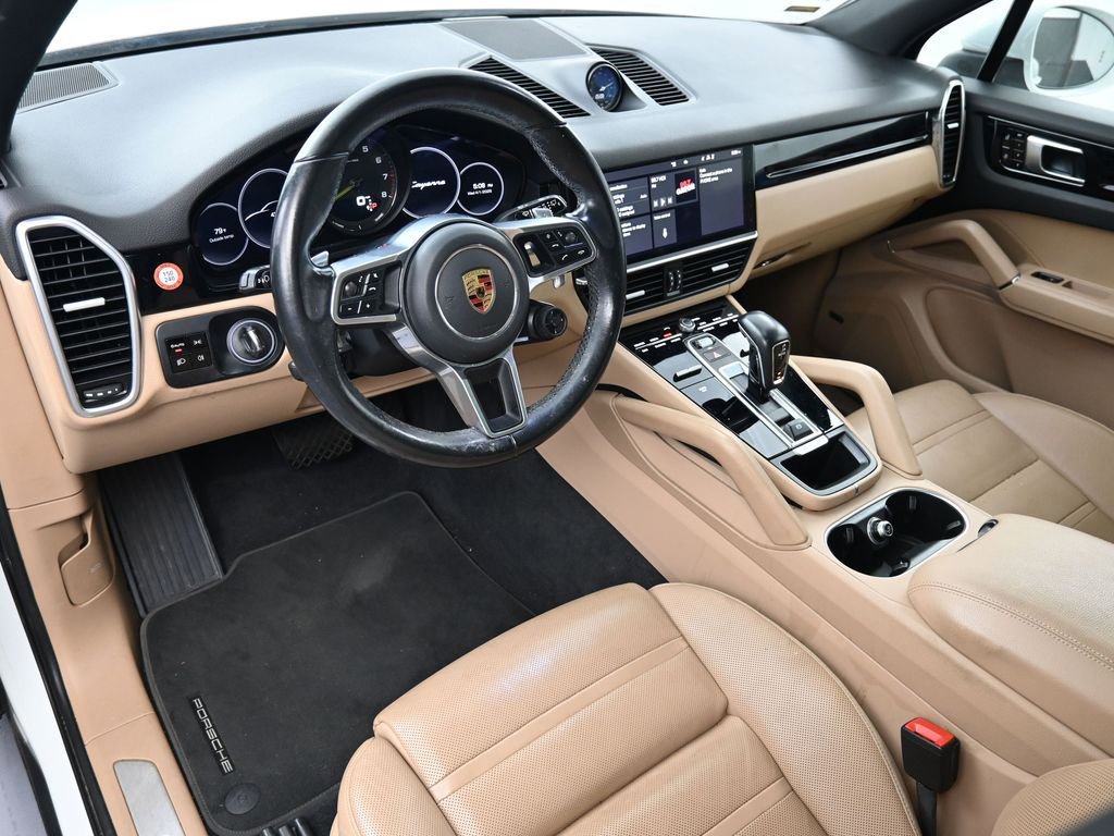 Certified 2020 Porsche Cayenne E-Hybrid image 4