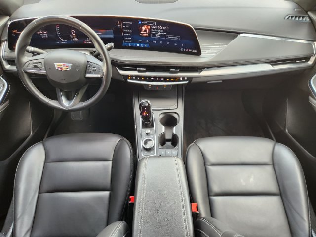 Used 2025 Cadillac XT4 Premium Luxury FWD image 26