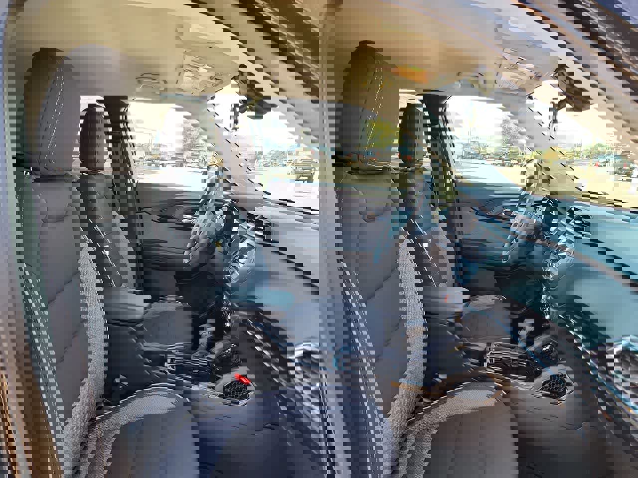 Used 2023 Chevrolet TrailBlazer LT image 18