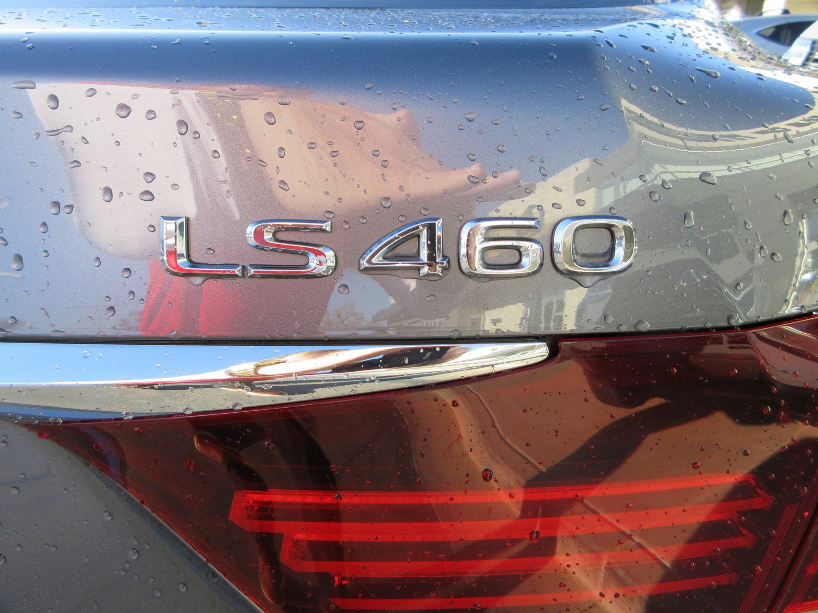 Used 2013 Lexus LS 460 AWD w/ Comfort Pkg image 8