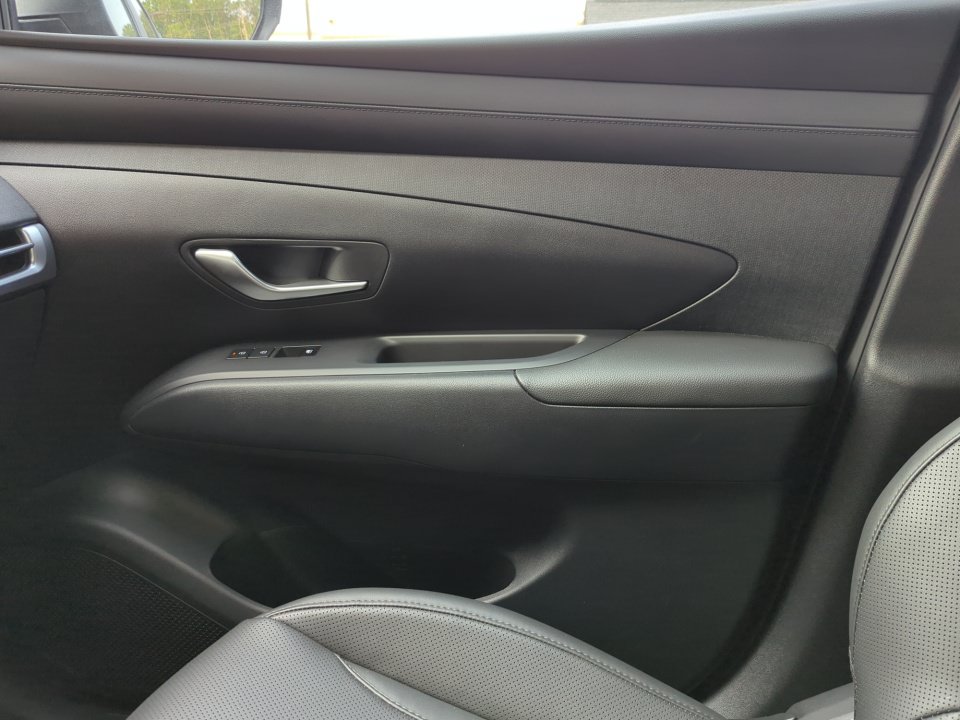 Certified 2025 Hyundai Tucson SEL AWD/4WD image 34