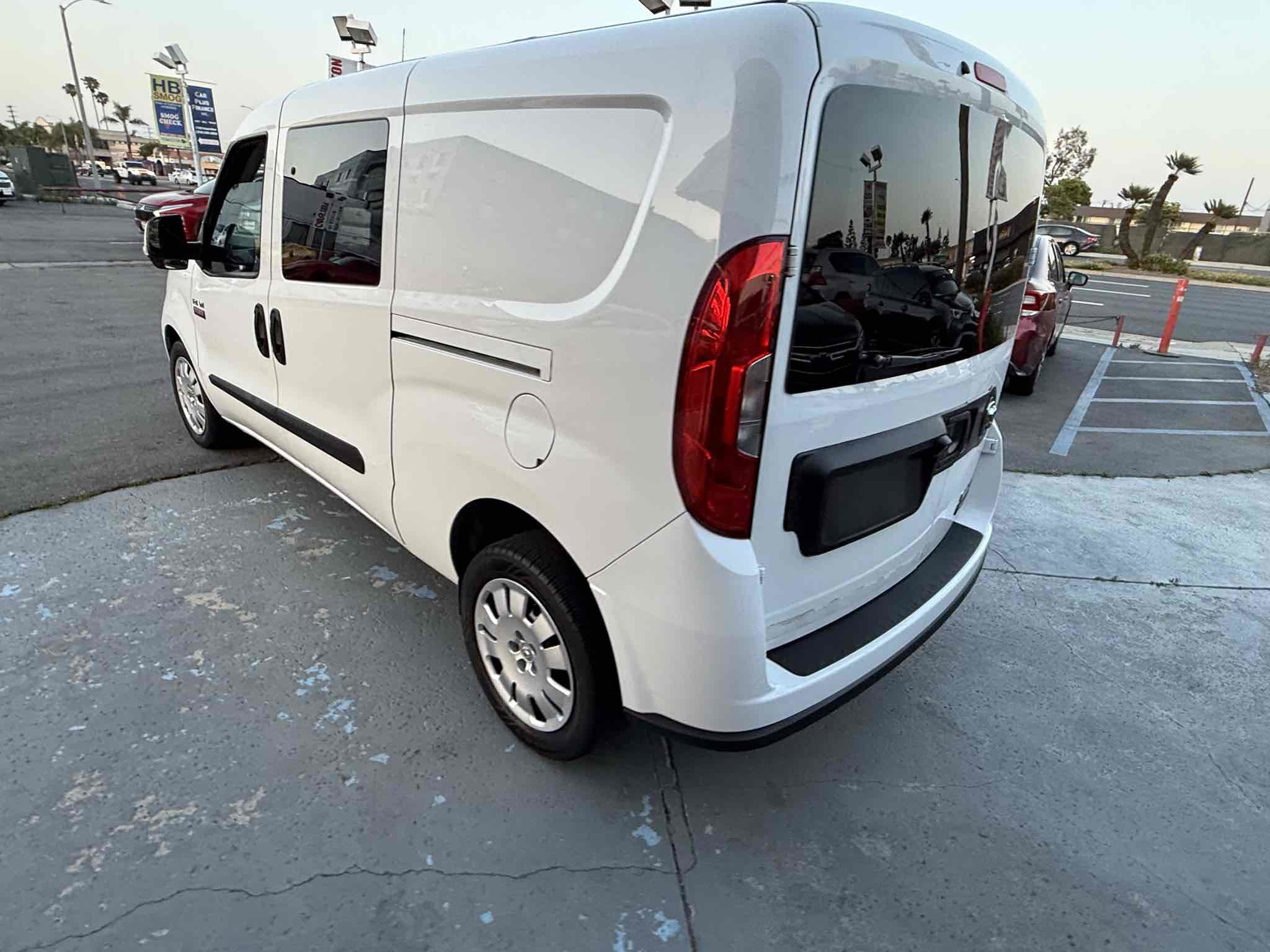Used 2017 RAM ProMaster City Tradesman SLT w/ Rear Back-up Camera Group image 13