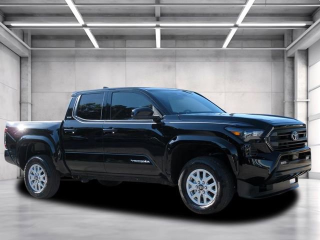 Used 2025 Toyota Tacoma SR5