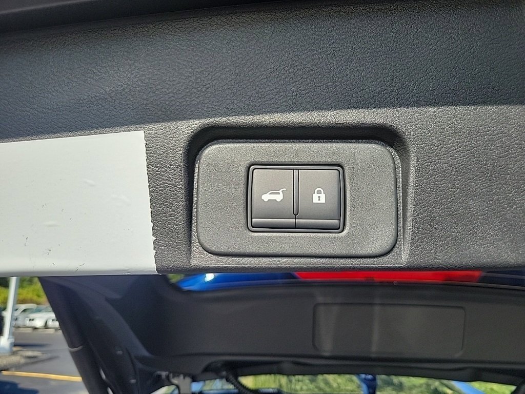 New 2026 Nissan Rogue SV w/ SV Premium Package image 12