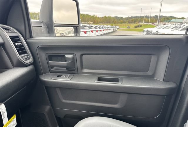 New 2026 RAM 3500 Tradesman image 27