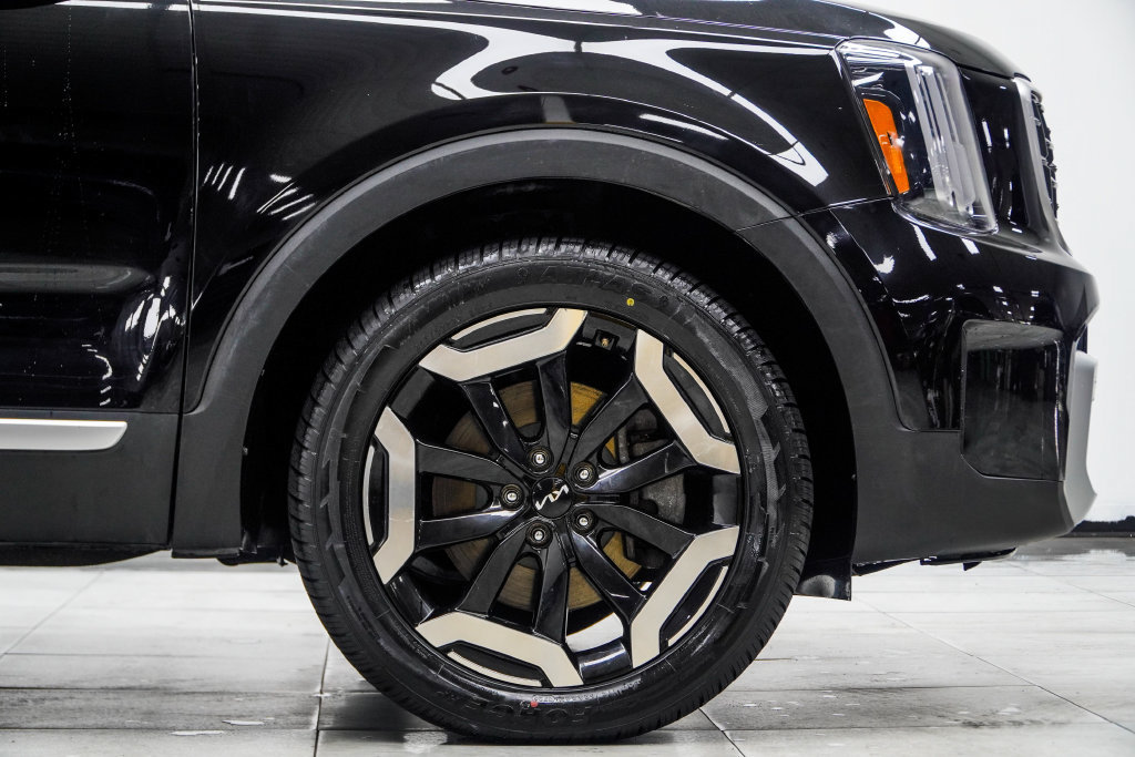 Used 2023 Kia Telluride S w/ S Sunroof Package FWD image 11