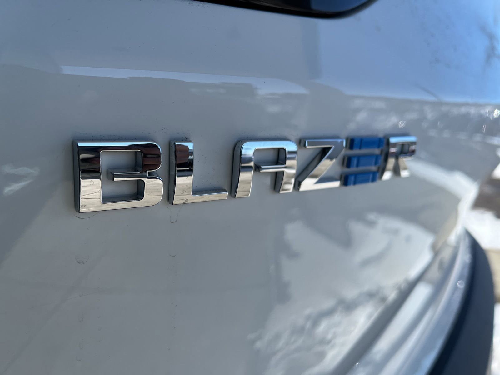 New 2024 Chevrolet Blazer EV LT AWD/4WD image 48