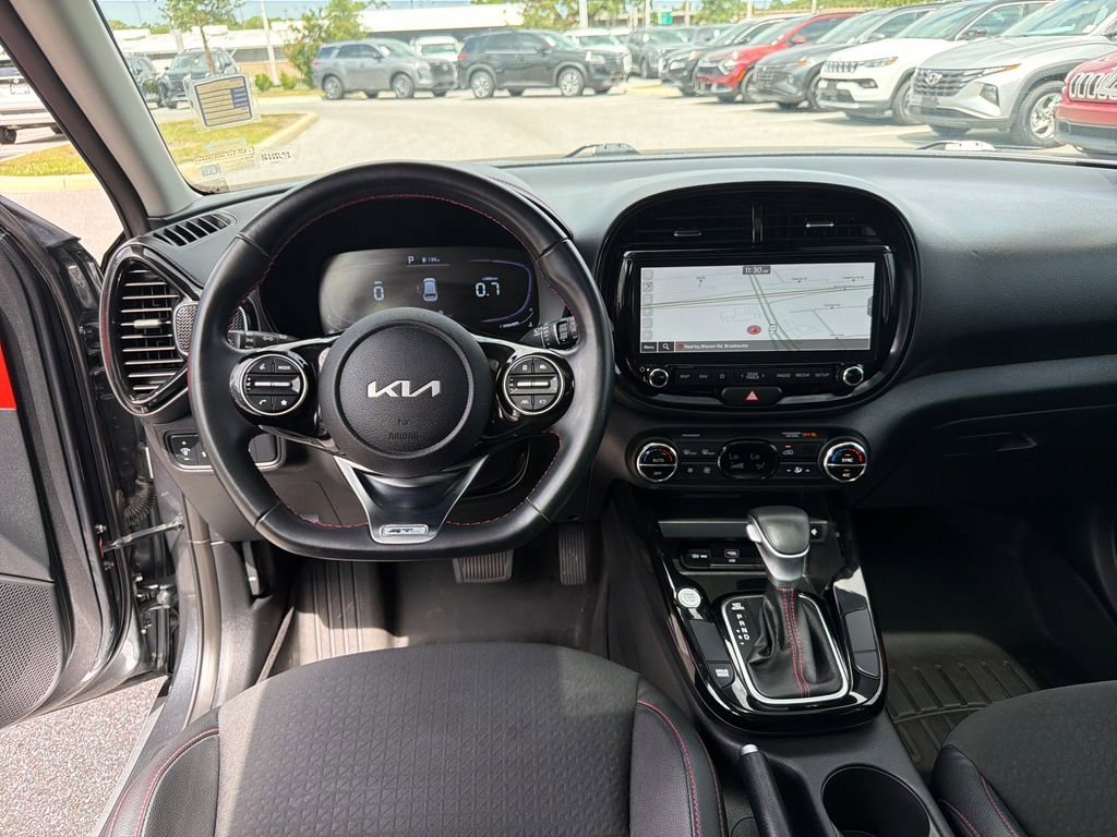Used 2023 Kia Soul GT-Line FWD image 25