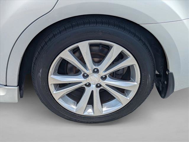 Used 2014 Subaru Legacy 2.5i Limited w/ Moonroof Package AWD/4WD image 23