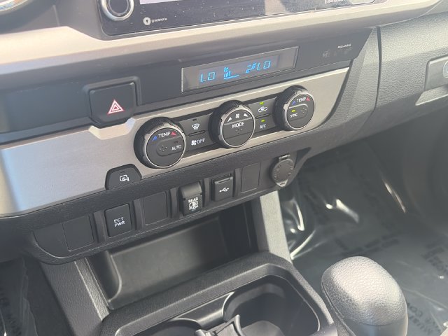 Used 2021 Toyota Tacoma 2WD Double Cab image 18