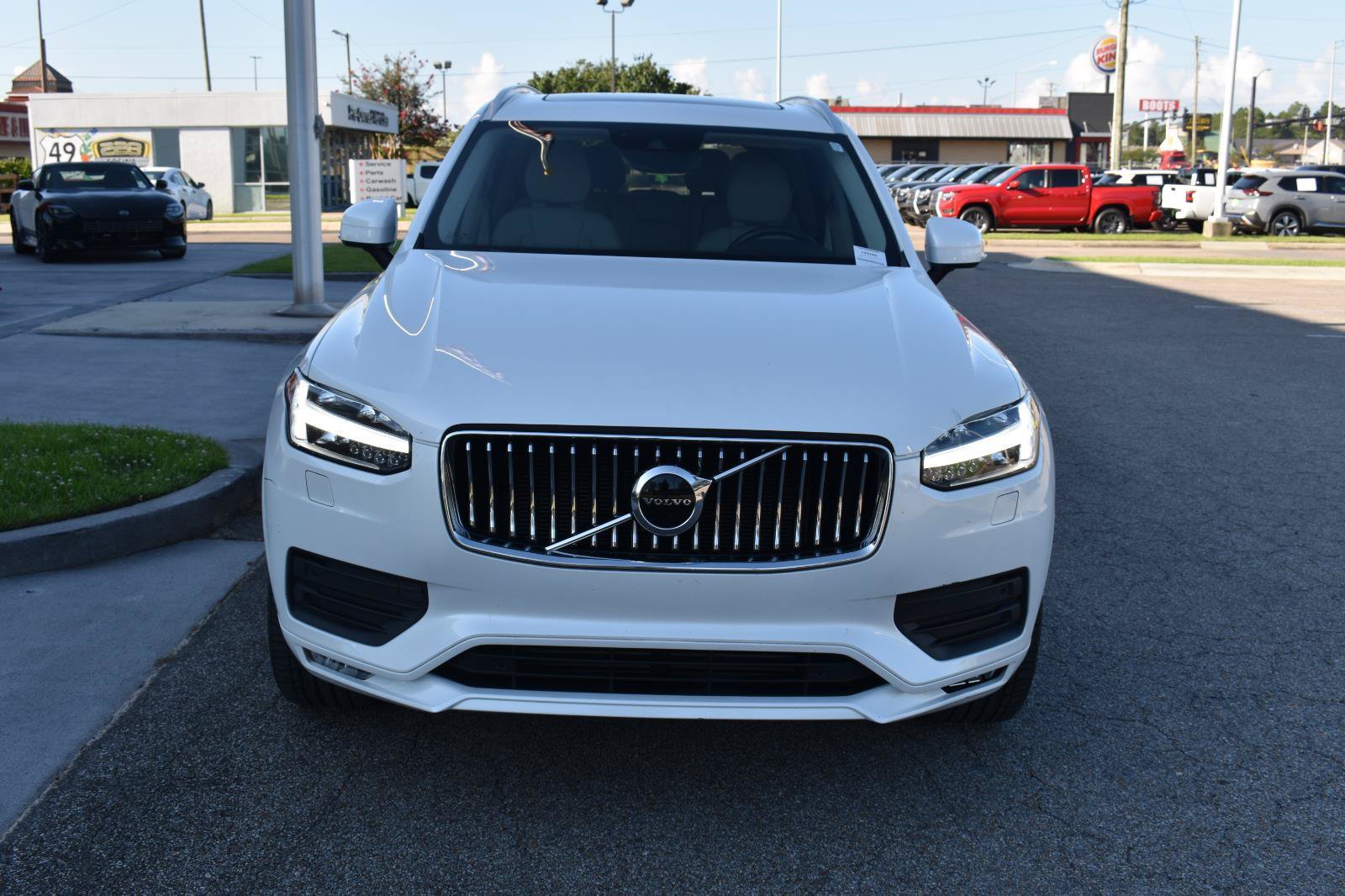 Used 2021 Volvo XC90 T5 Momentum w/ Protection Package Premier FWD image 20