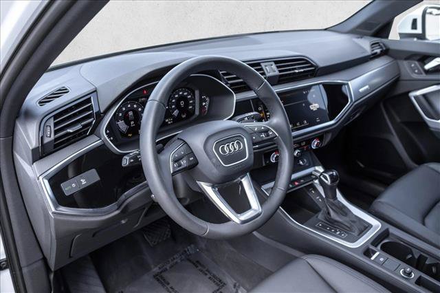 Used 2025 Audi Q3 2.0T Premium AWD/4WD image 10