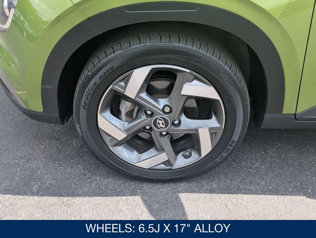 Certified 2024 Hyundai Venue SEL FWD image 10