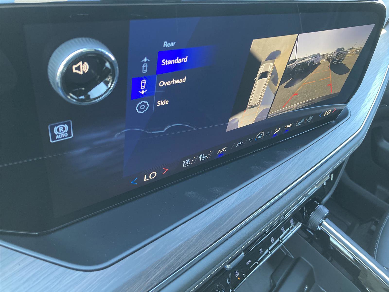 New 2026 Chevrolet Tahoe Premier image 15