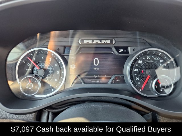 New 2026 RAM 1500 Express AWD/4WD image 15