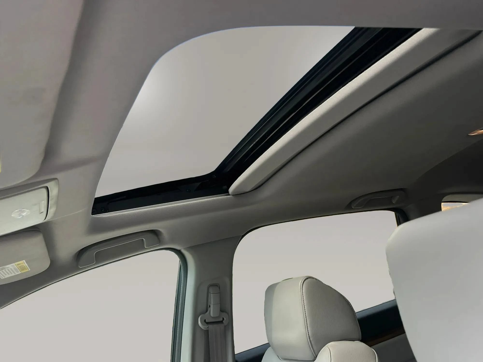 Used 2018 Honda CR-V Touring image 17