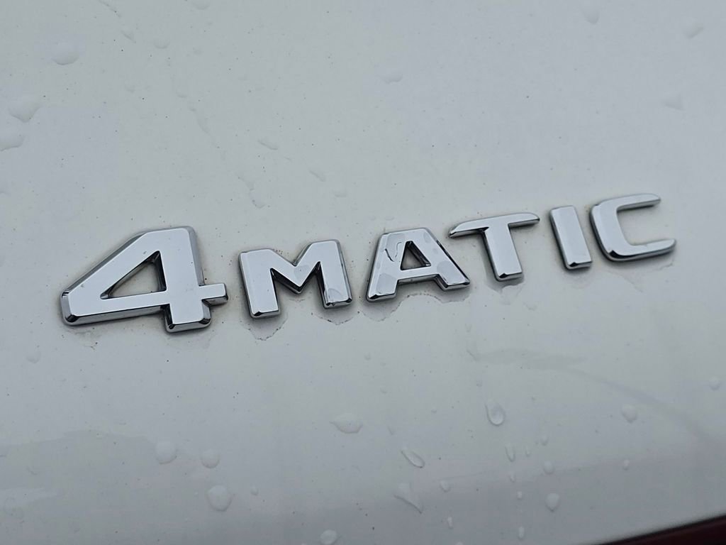 Certified 2022 Mercedes-Benz GLC 300 4MATIC image 5