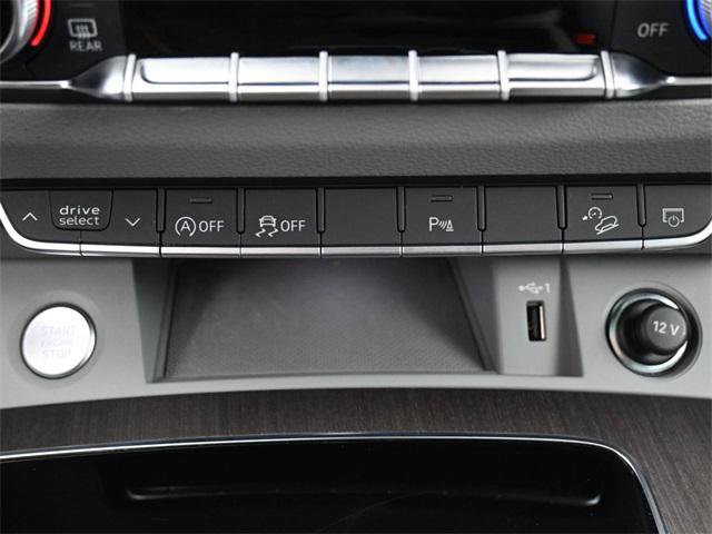 Used 2023 Audi Q5 2.0T Premium w/ Convenience Package image 24