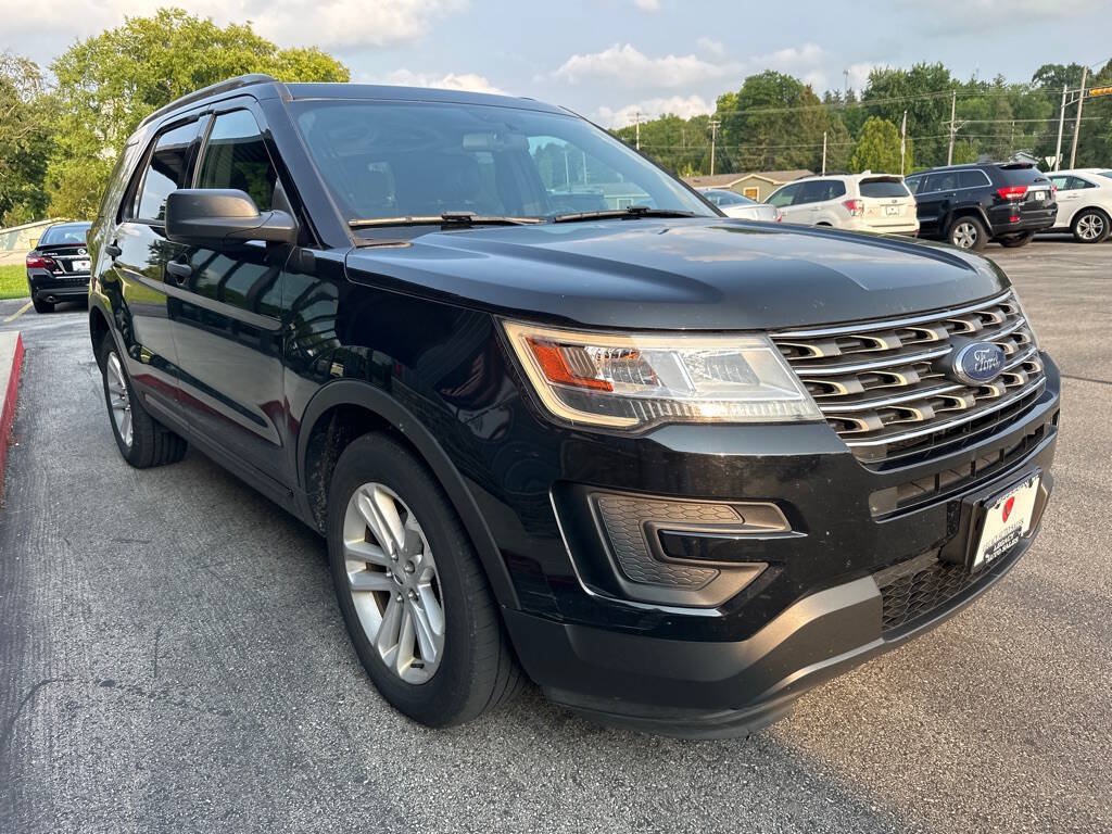 Used 2017 Ford Explorer FWD image 6