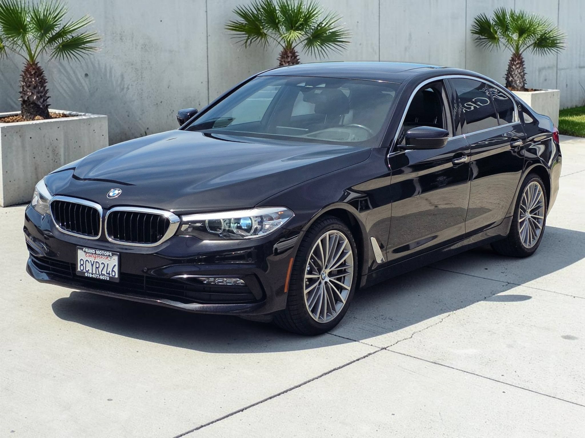Used 2018 BMW 530i RWD image 4