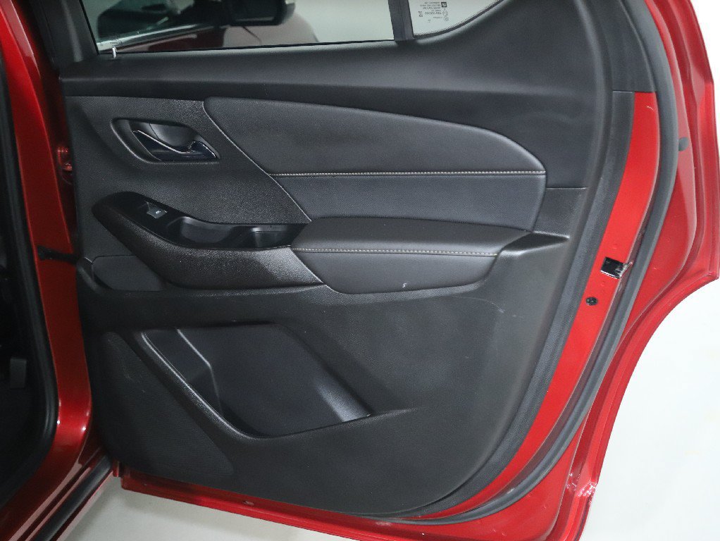 Used 2023 Chevrolet Traverse Premier w/ LPO, Floor Liner Package AWD/4WD image 31