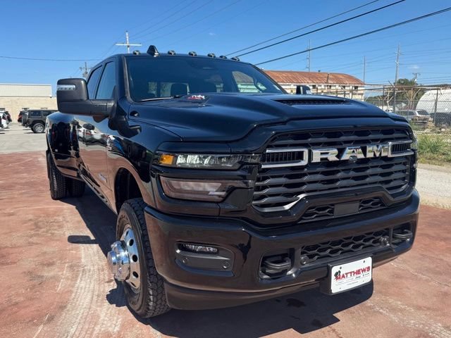New 2027 RAM 3500 Big Horn AWD/4WD image 3