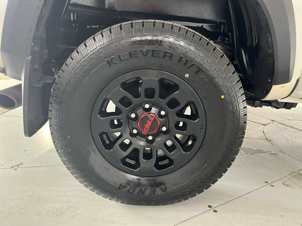 Used 2019 Toyota Tacoma TRD Pro AWD/4WD image 16