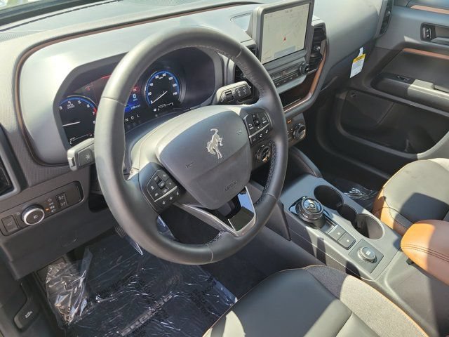 Used 2024 Ford Bronco Sport Outer Banks w/ Tech Package AWD/4WD image 20
