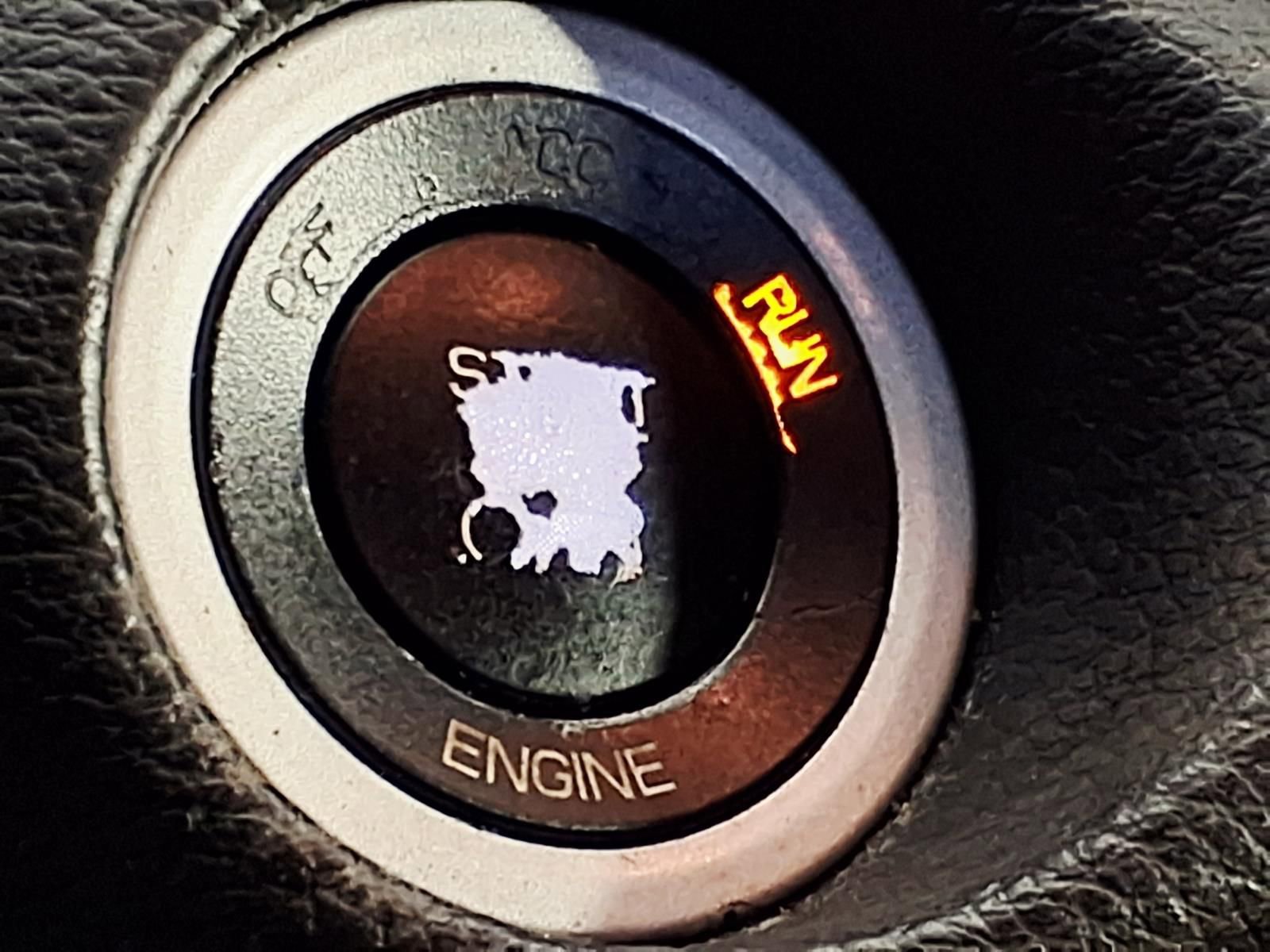 Used 2016 Chrysler 200 Limited w/ Convenience Group image 17