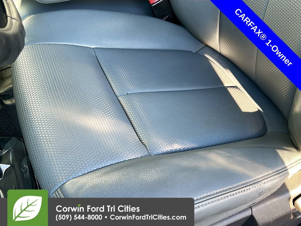 Used 2016 Ford F550 4x4 Regular Cab Super Duty image 21