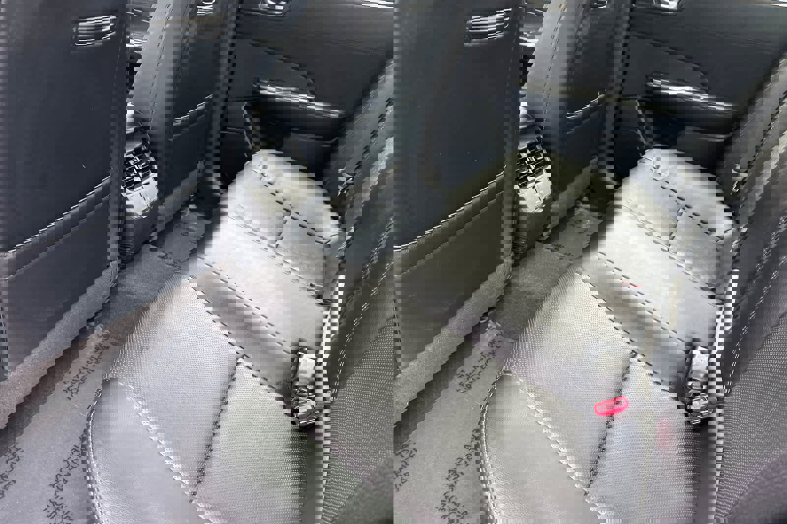 Used 2020 Honda Clarity Touring image 4