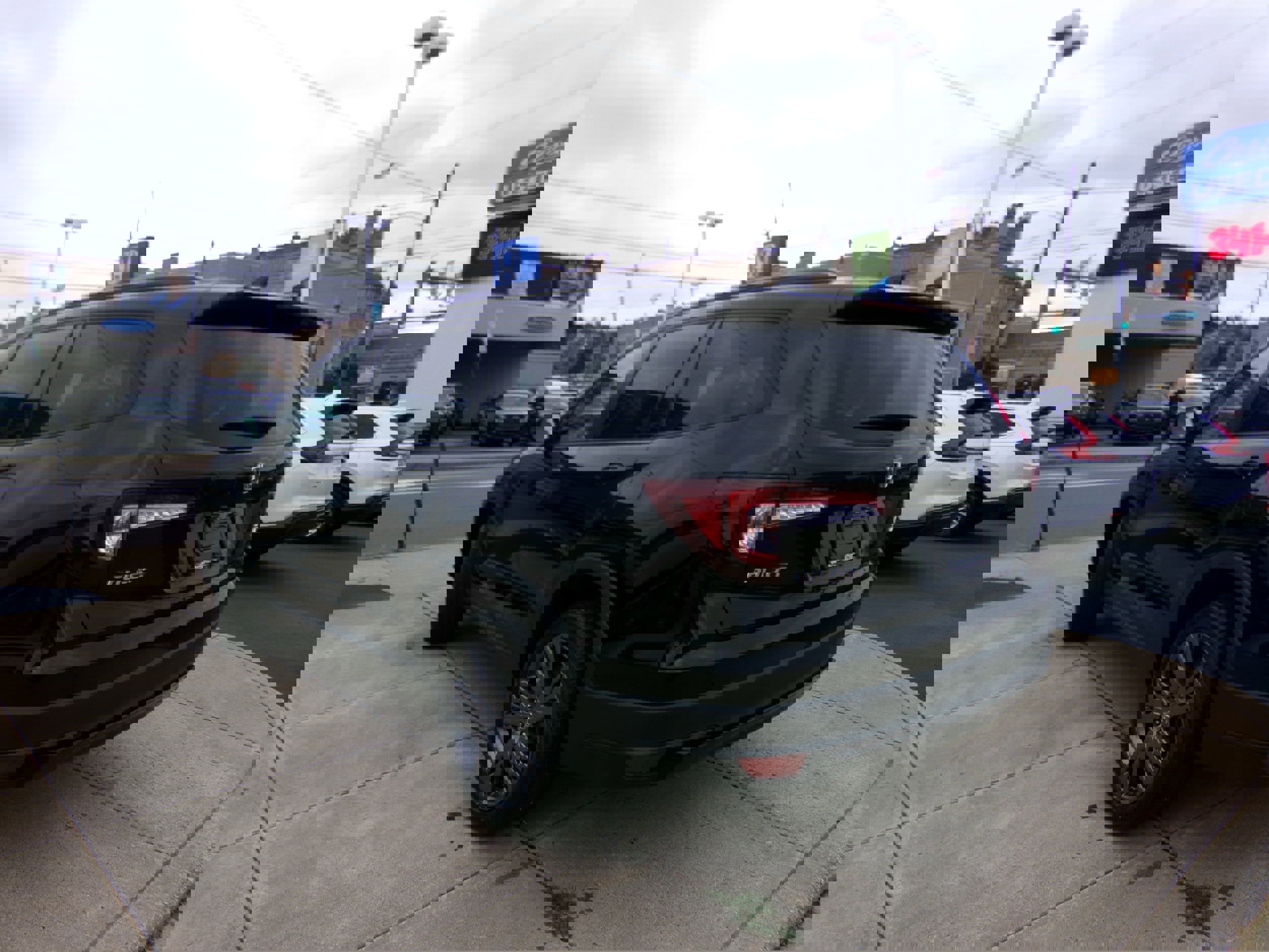 Certified 2022 Honda Pilot Sport image 7