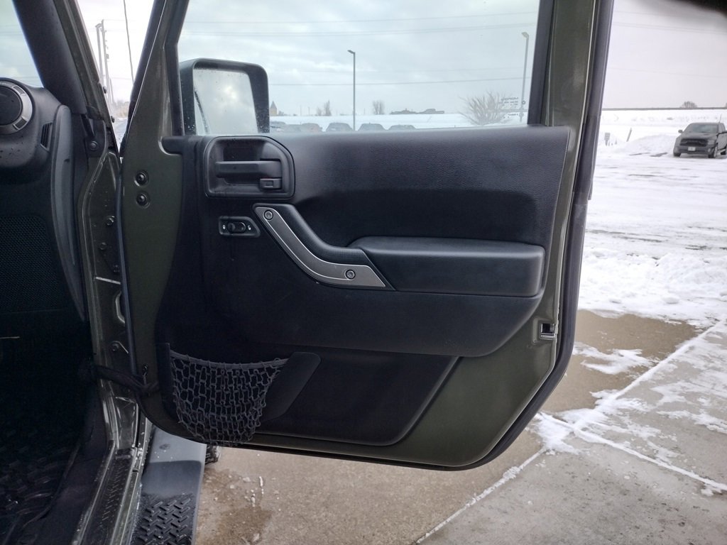 Used 2015 Jeep Wrangler Sport w/ Quick Order Package 24S image 18