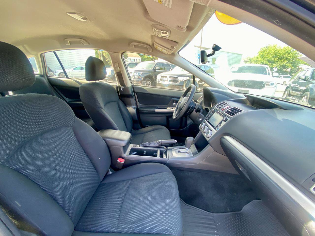 Used 2015 Subaru Impreza 2.0i Premium AWD/4WD image 9