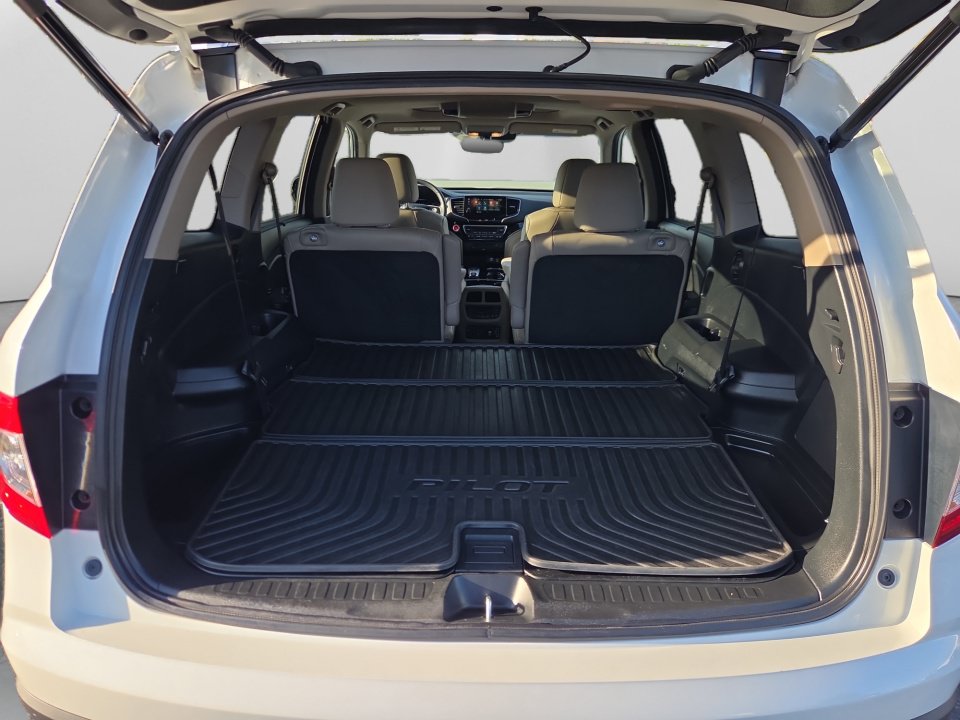 Used 2022 Honda Pilot Touring image 15