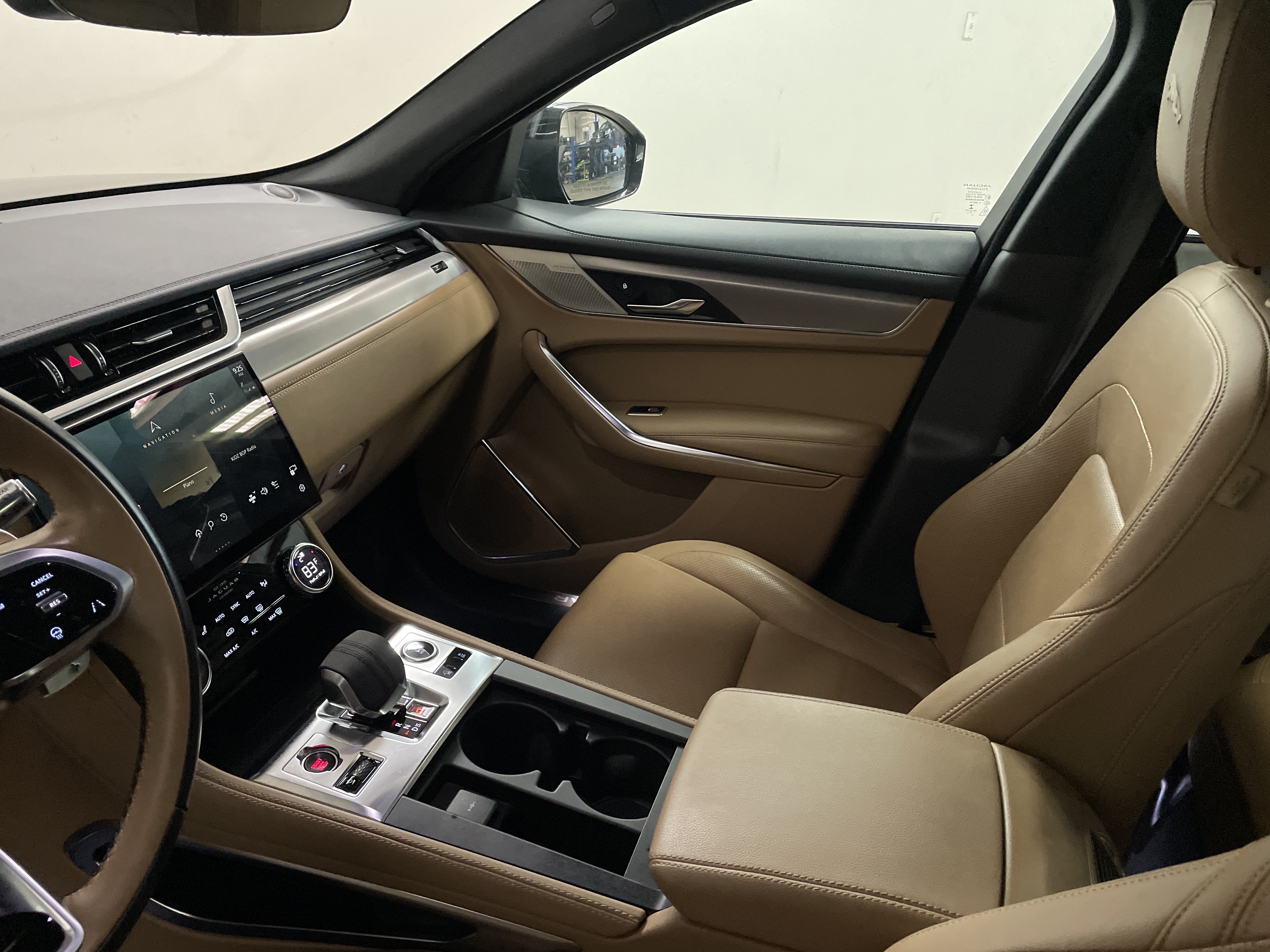 Used 2021 Jaguar F-PACE S AWD/4WD image 15