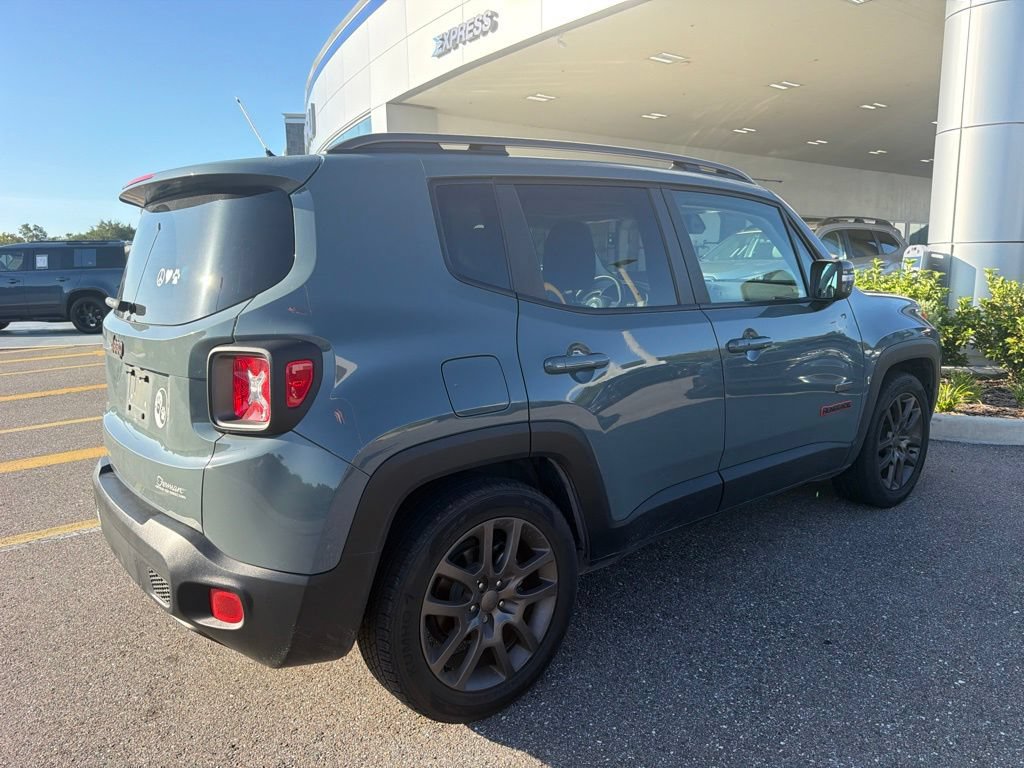 Used 2016 Jeep Renegade 75th Anniversary FWD image 3