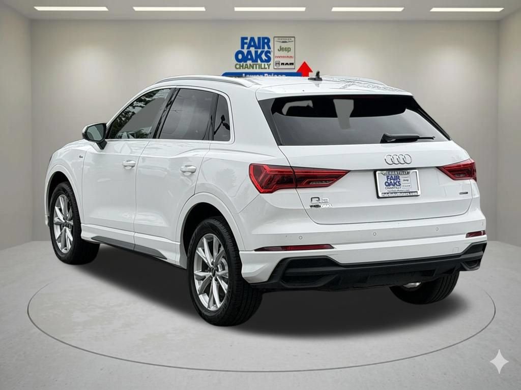 Used 2024 Audi Q3 2.0T Premium AWD/4WD image 9