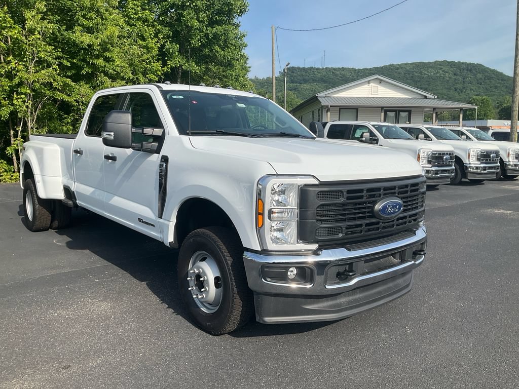 New 2026 Ford F350 XL AWD/4WD image 3