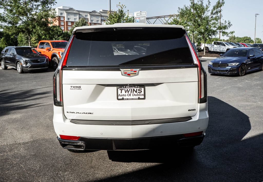 Used 2022 Cadillac Escalade Sport w/ Touring Package AWD/4WD image 36