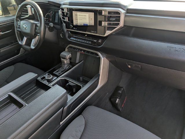 Used 2023 Toyota Tundra SR5 AWD/4WD image 32