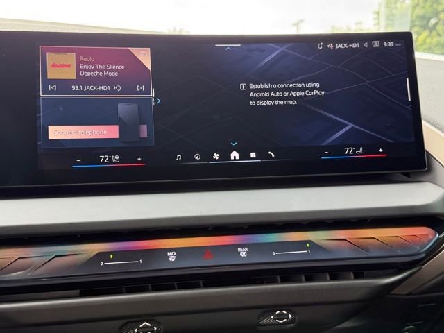 Used 2025 BMW X3 xDrive30i w/ Premium Package image 29