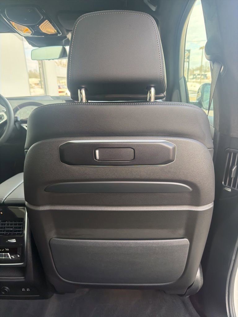 New 2026 BMW X7 xDrive40i w/ M Sport Package image 31
