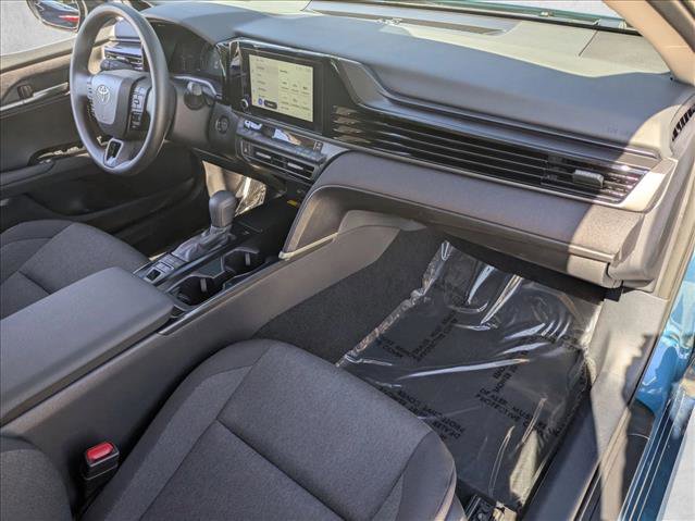 Used 2025 Toyota Camry LE image 20