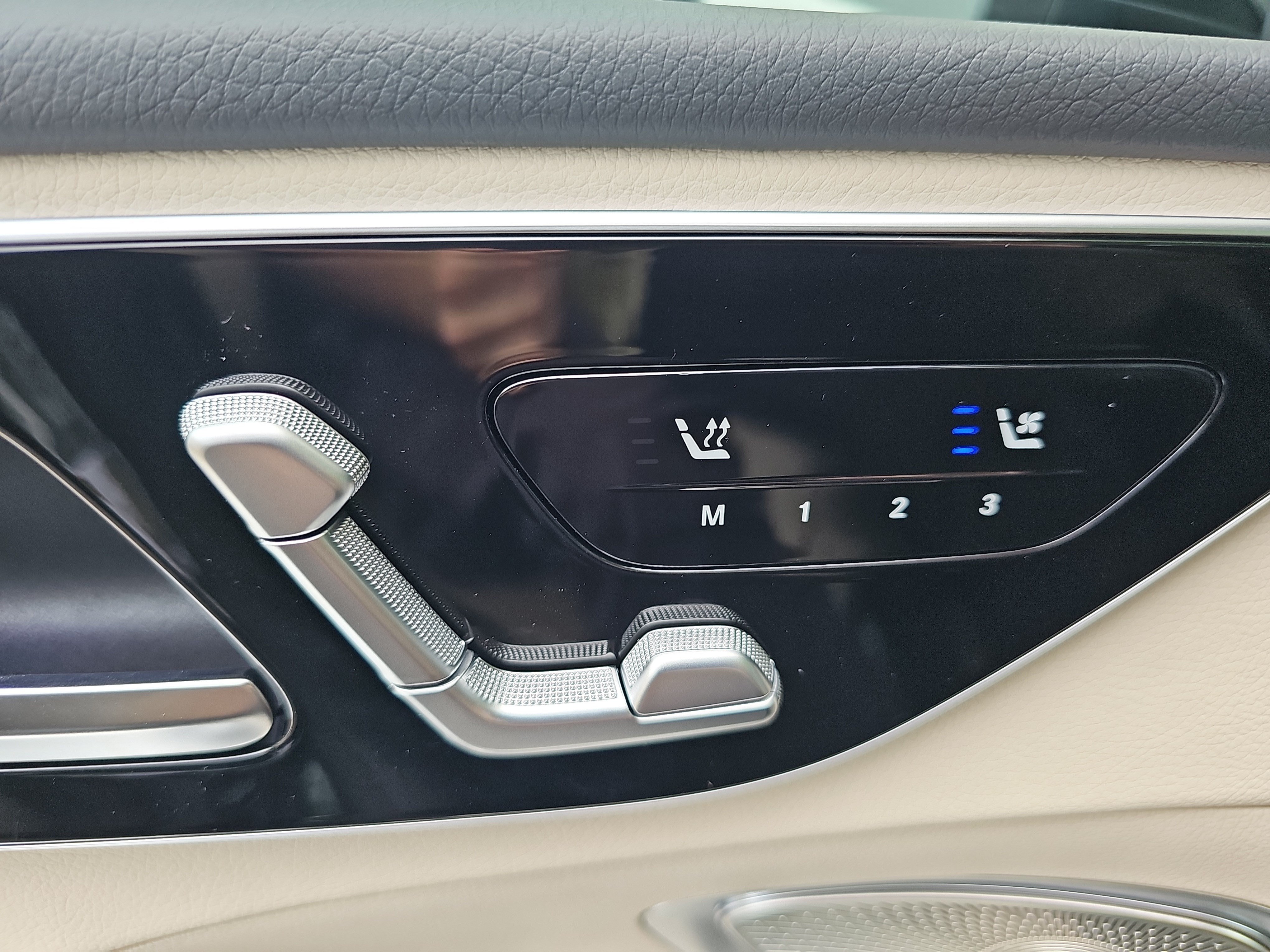 New 2026 Mercedes-Benz C 300 Sedan image 30