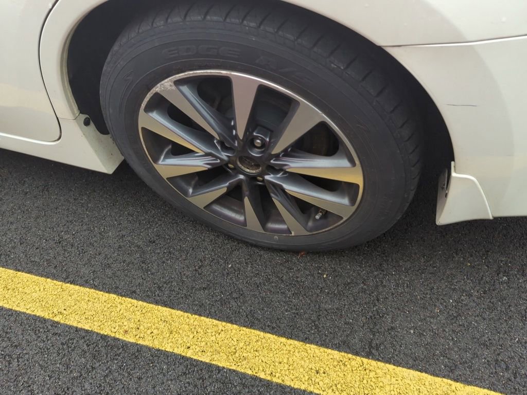 Used 2017 Nissan Altima 2.5 SV w/ Convenience Package image 5