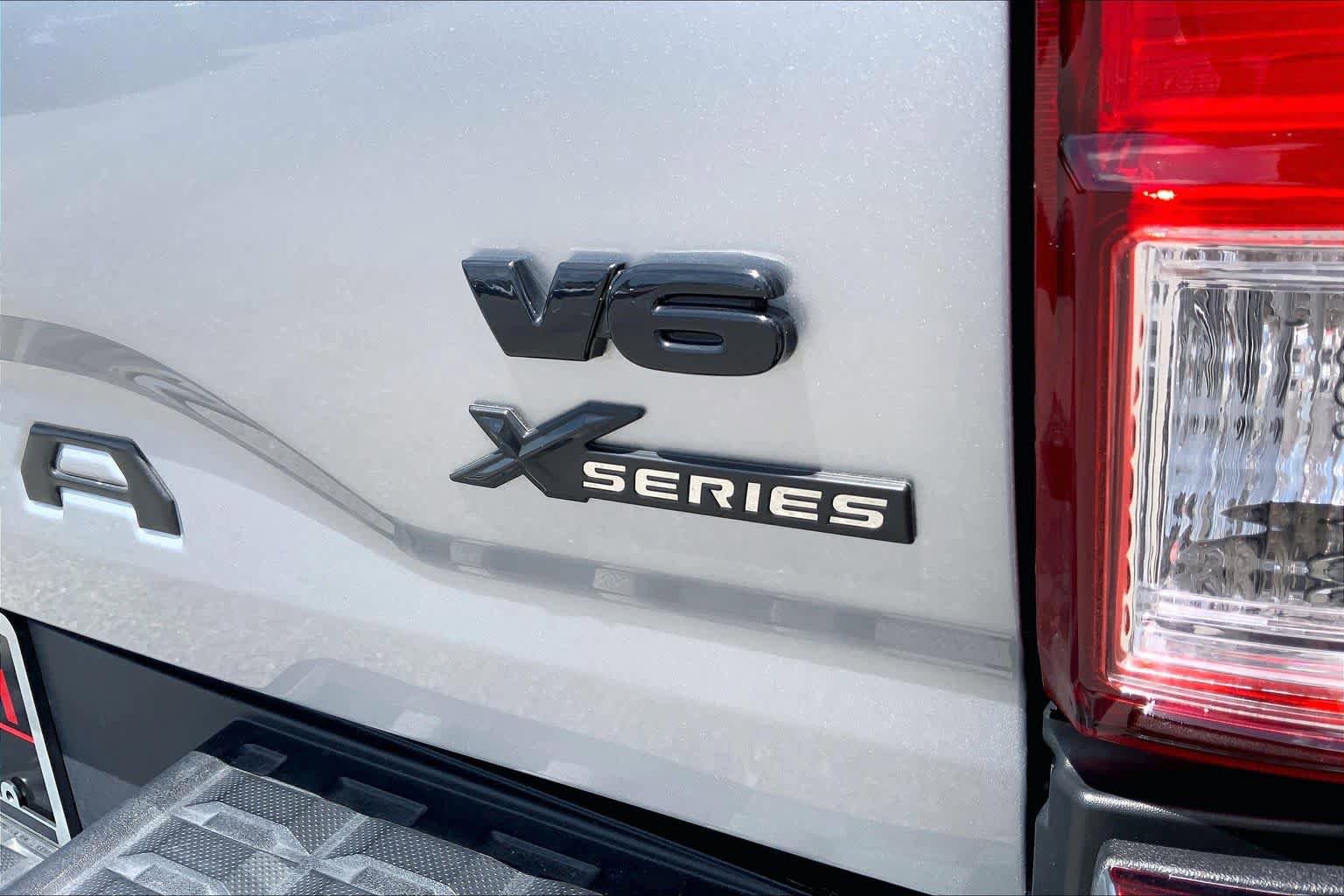 Used 2023 Toyota Tacoma TRD Off-Road AWD/4WD image 10