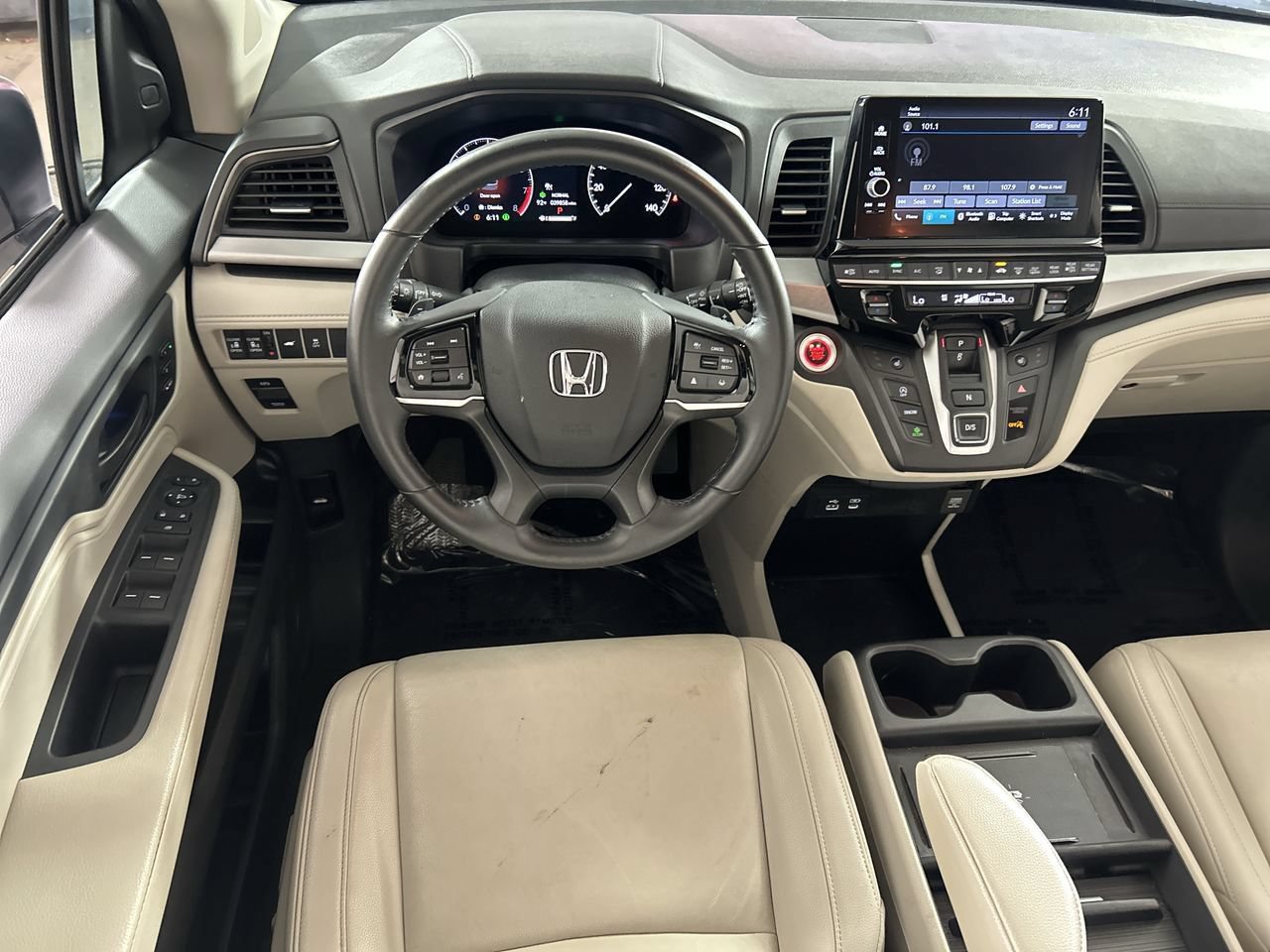 Used 2025 Honda Odyssey EX-L image 23