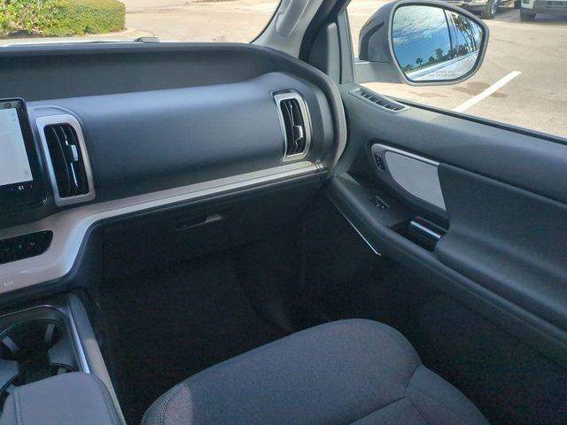 New 2026 Ford Expedition Active RWD image 16