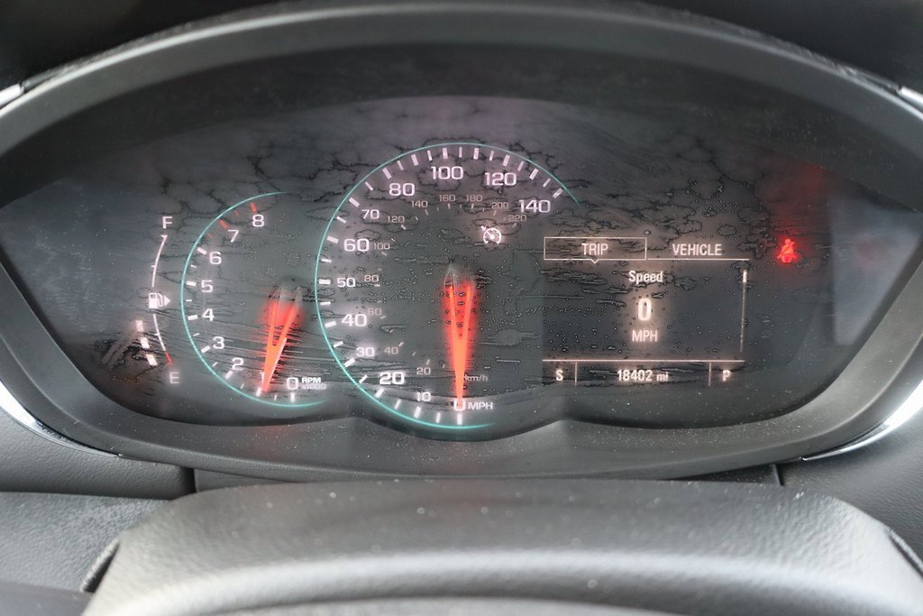 Used 2022 Chevrolet Trax LT w/ LT Convenience Package image 33